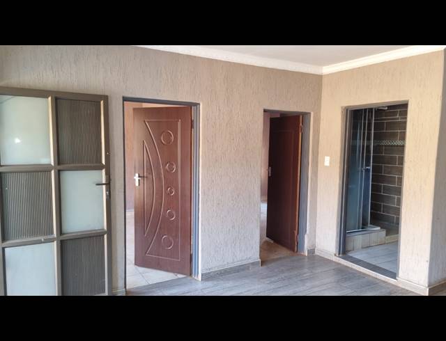 2 BEDROOM APARTMENT TO LET IN MULEDANE